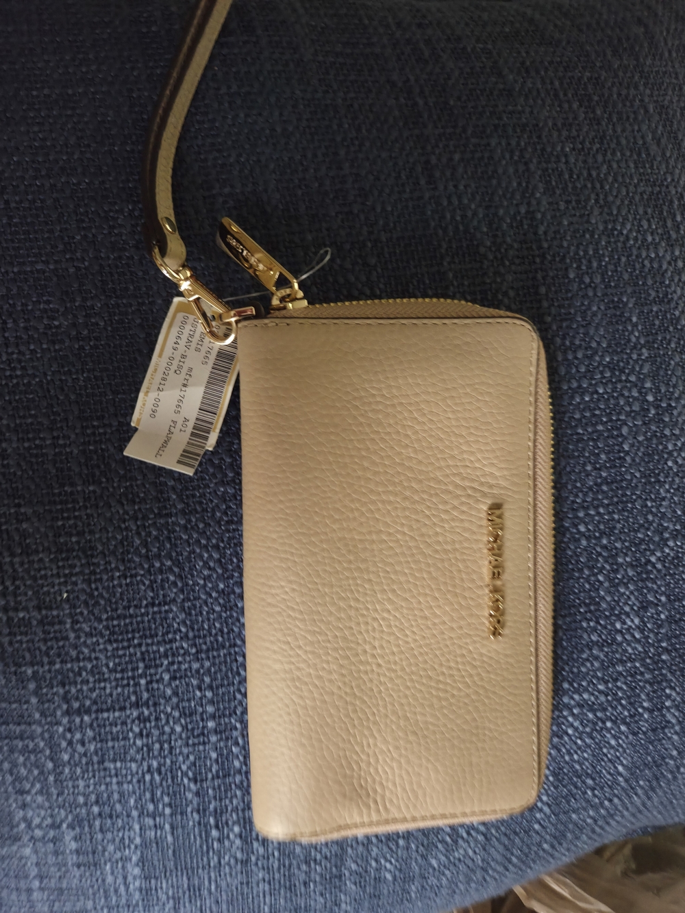 Michael Kors Beige Zip Wristlet New